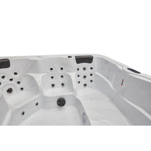 Luxury Spas Eclipse 6 Person Spa WS-192