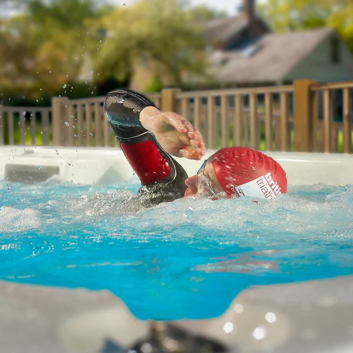 Canadian Spa St. Lawrence 16ft 72-Jet 15-Person Swim Spa KS-10028