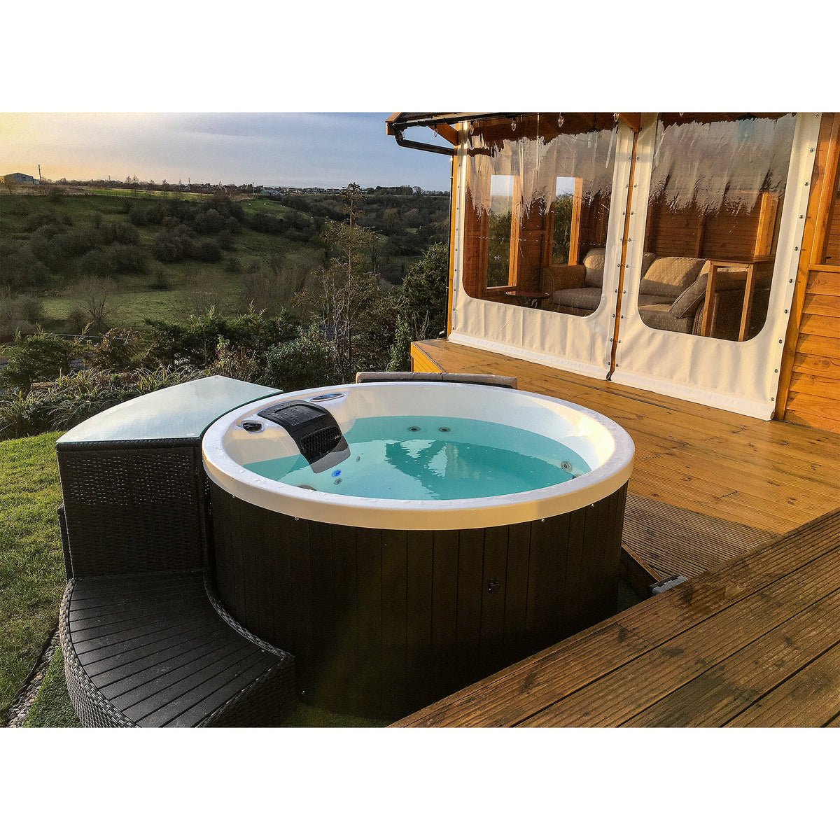Canadian Spa Okanagan 4-Person 10-Jet Portable Hot Tub KH-10083