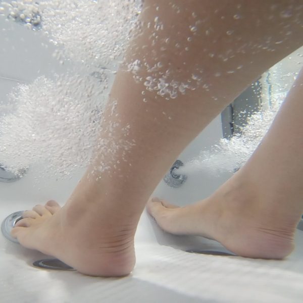 Ella's Bubbles ShaK Model 36"x72" Acrylic Air and Hydro Massage with Independent Foot Massage Walk-In Bathtub with 5 Piece Fast Fill FaucetT OA3672