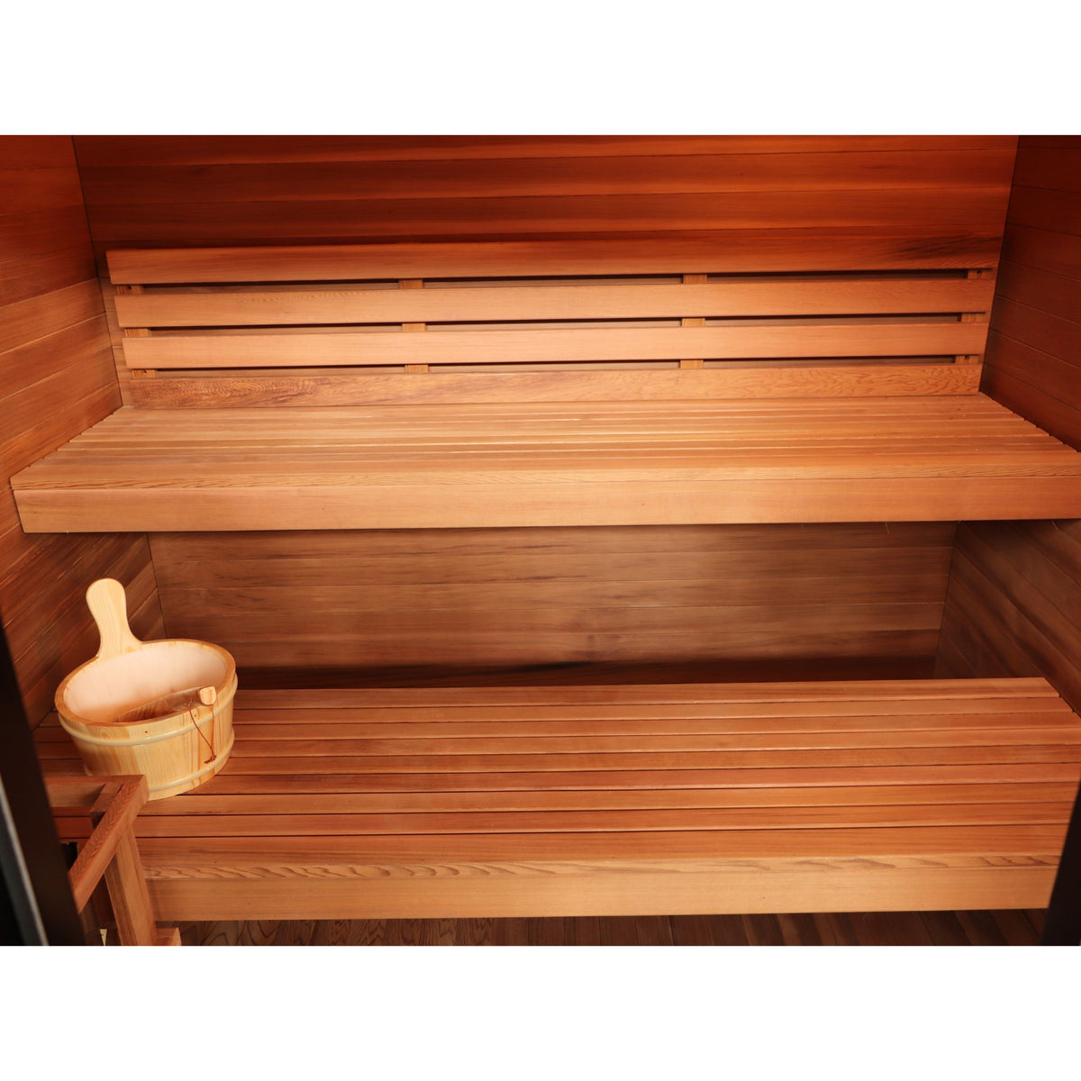 SunRay Cayman 4-Person Outdoor Traditional Sauna Double Bench with 6kW Harvia Heater 400D7