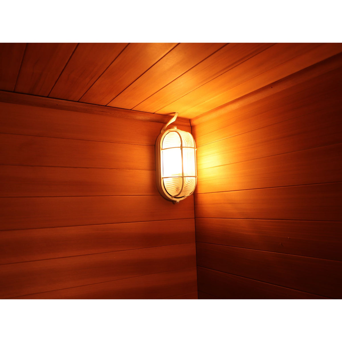 SunRay Cayman 4-Person Outdoor Traditional Sauna Double Bench with 6kW Harvia Heater 400D7