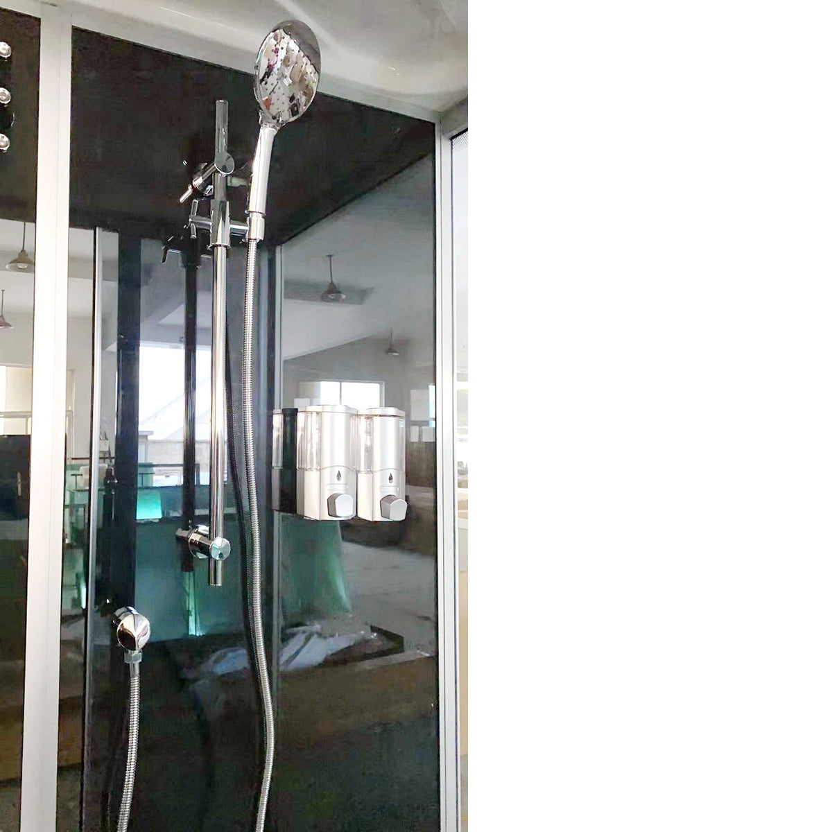 The Luxury Shower Room 67x33x85  EmpireShower The Blue Lagoon Steam Shower with Whirlpool Tub and Bluetooth Audio ER67-33WSB