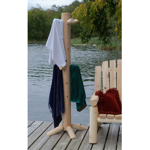 Dundalk Log Robe Tree L358 - solid white cedar logs with pegs for hanging - Outdoor Setting - Vital Hydrotherapy