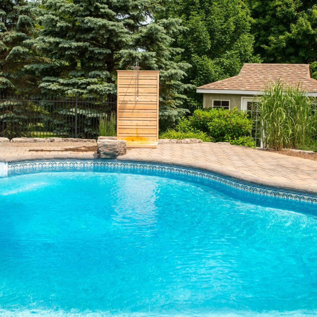 Dundalk Canadian Timber Savannah Standing Shower CTC205 - Stainless steel support bracket - Eastern white cedar - Outdoor Setting - Vital Hydrotherapy